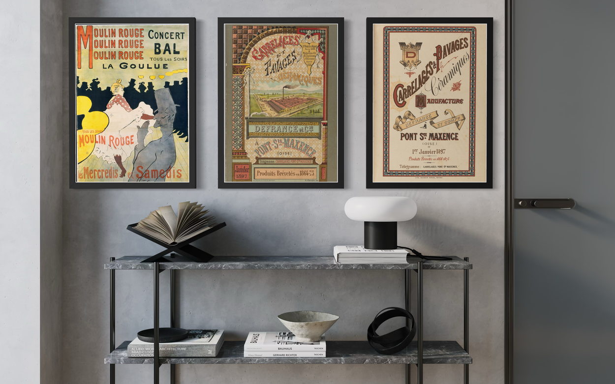 Belle Époque – Poster Collection. Kolme taidejulistetta 1800-luvun lopulta – Toulouse-Lautrec ja Defrance et Cie – toimitetaan mustien kehysten kanssa. Osa Kunstlageretin ajattomien mestariteosten kokoelmaa.